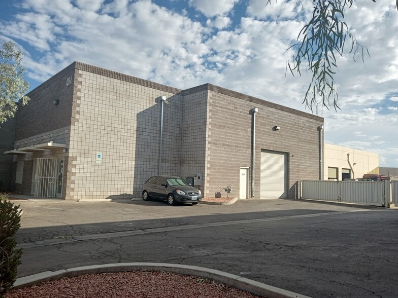 Primary Photo Of 4354 E Alexander Rd, Las Vegas Warehouse For Lease