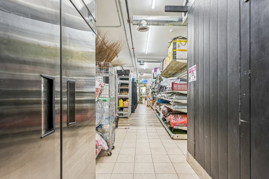 More Photos Of 1018-1020 S Orange Ave, Newark Storefront Retail Residential For Sale