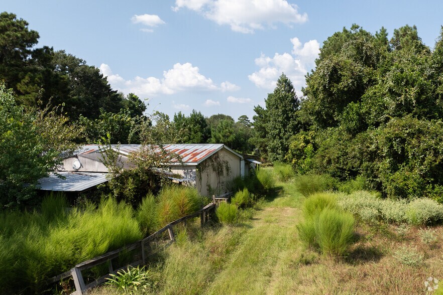 More Photos Of 8935 Carraway Ln, Magnolia Land For Sale