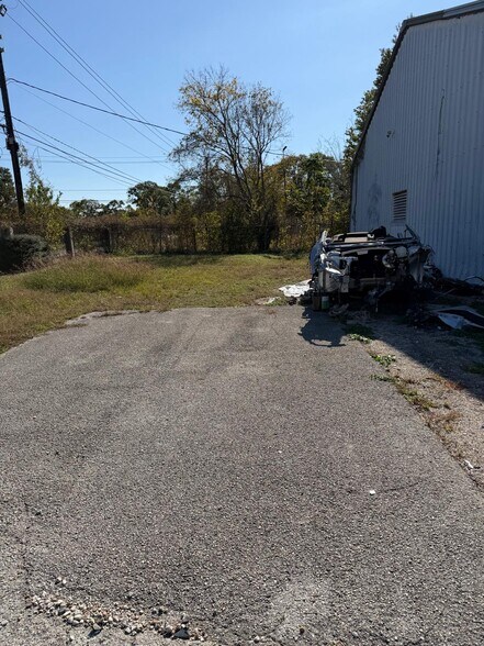 More Photos Of 6000 Waltrip St, Houston Carwash For Lease