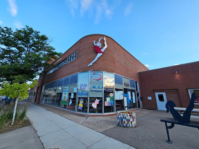 More Photos Of 815 N 1st Ave, Great Falls Auto Dealership For Sale