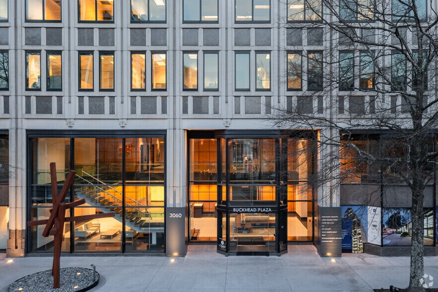 More Photos Of 3060 Peachtree Rd NW, Atlanta Office For Lease