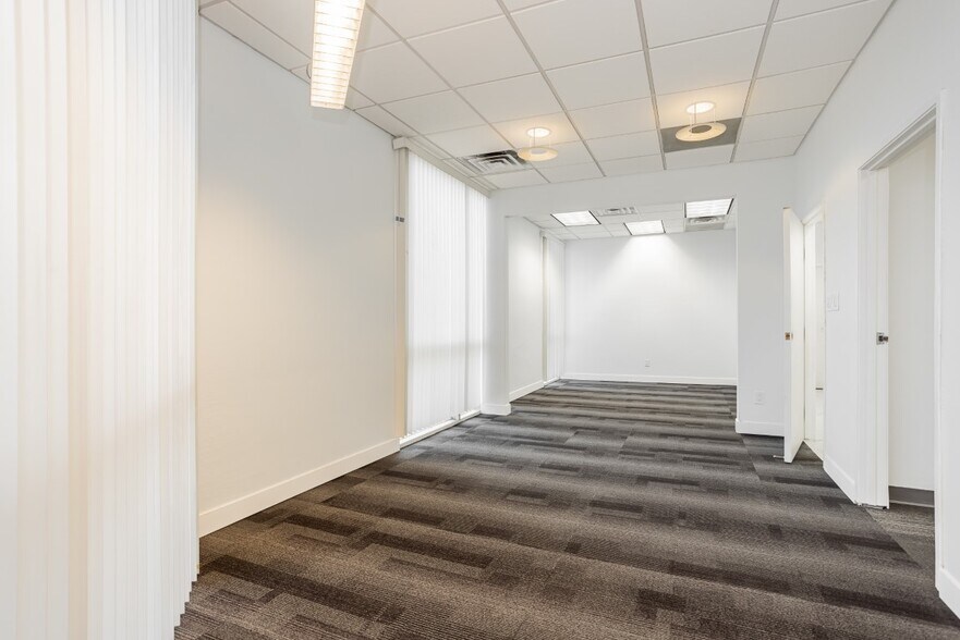 More Photos Of 3215 Birtcher Dr, Las Vegas Office For Lease