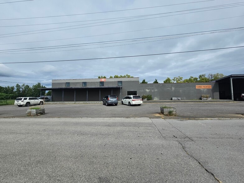 More Photos Of 1129 Baldwin St, Chattanooga Light Manufacturing For Sale