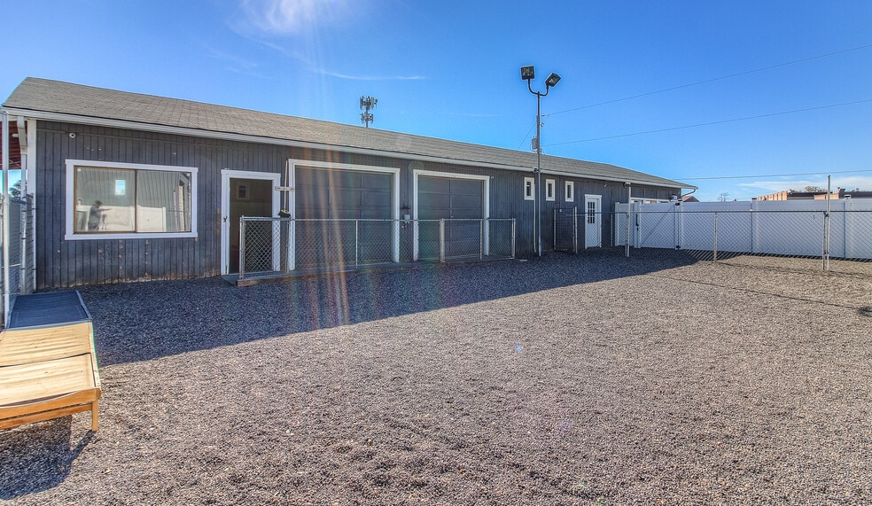 More Photos Of 2310 Terrace Heights Dr, Yakima Flex For Sale