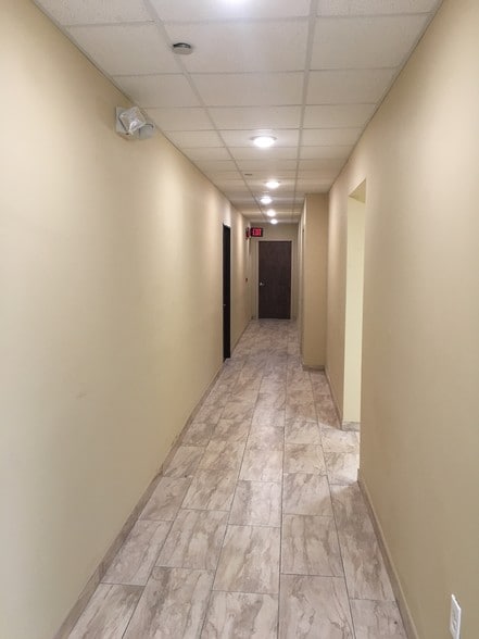 More Photos Of 280 State Route 35, Red Bank Medical For Lease