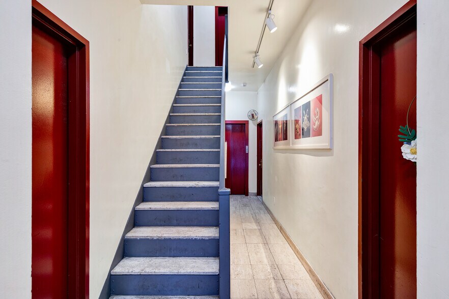 More Photos Of 538 E 89th St, New York Apartments For Sale