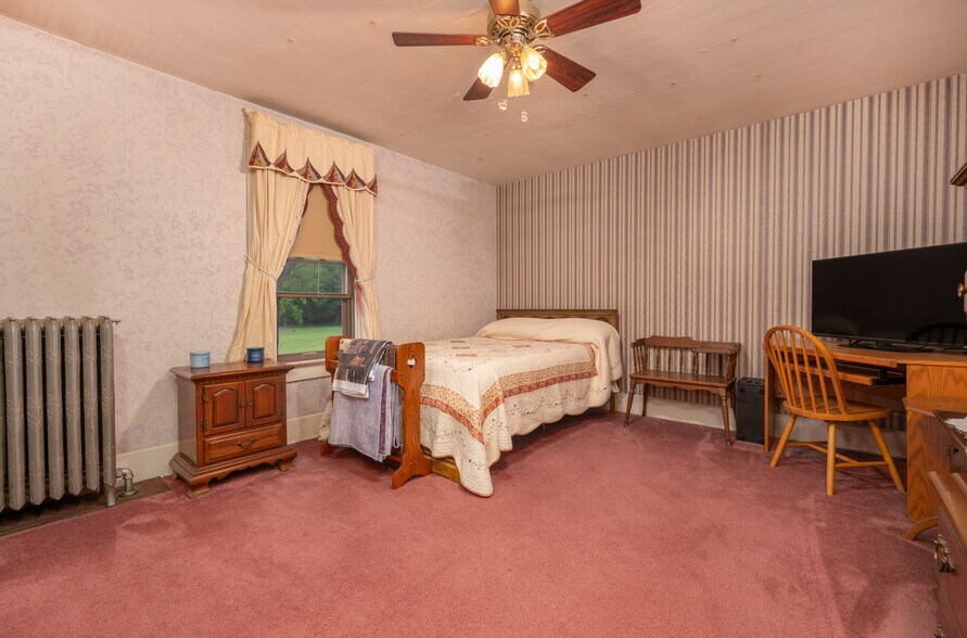More Photos Of 6297 Columbia Rd NW, Dover Specialty For Sale