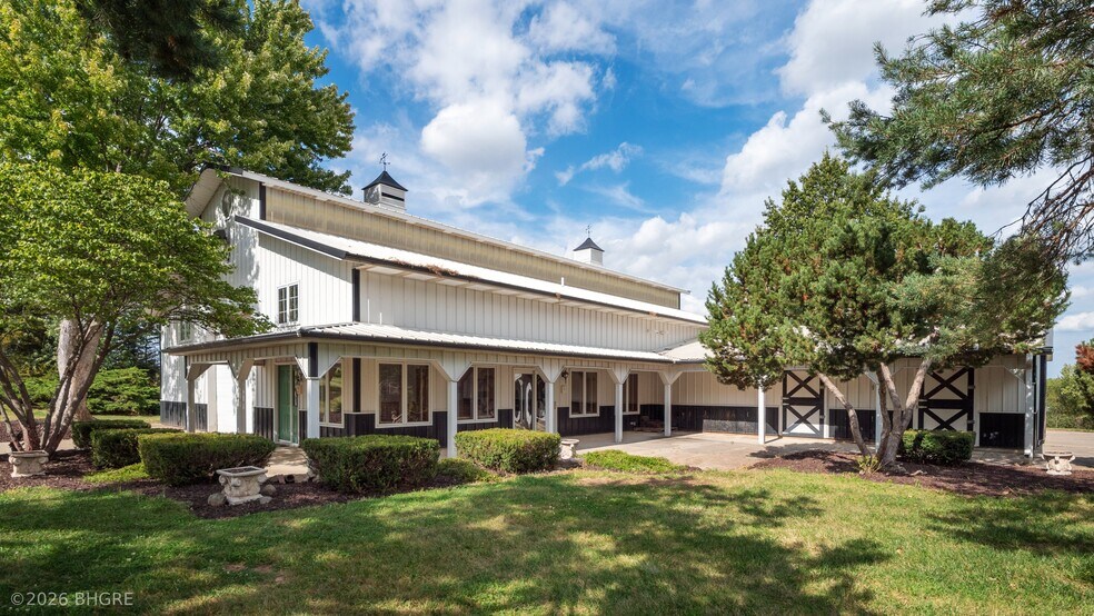 More Photos Of 2608 N Jefferson Way, Indianola Land For Sale
