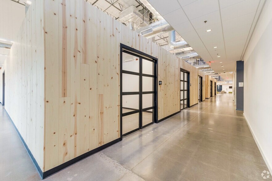 More Photos Of 4750 S 44th Pl, Phoenix Coworking Space