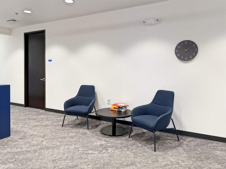 More Photos Of 6397 Emerald Pky, Dublin Coworking Space