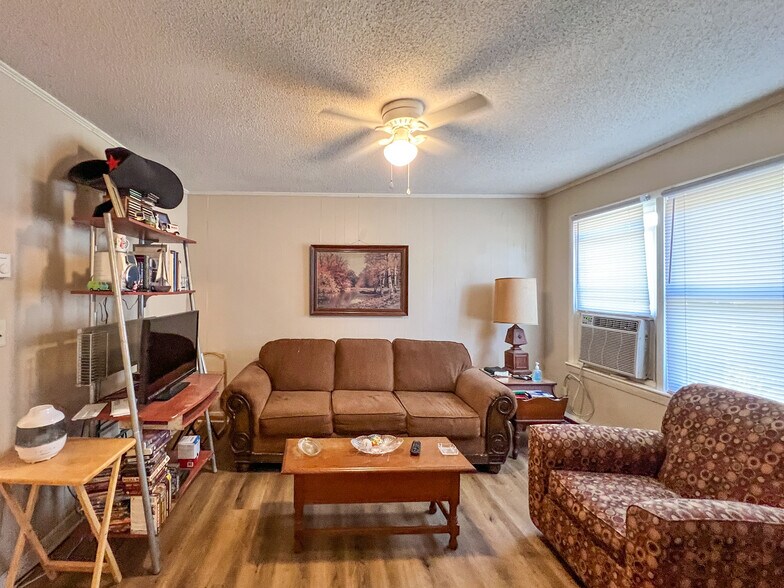 More Photos Of 144 Nottingham Dr, Forest City Apartments For Sale