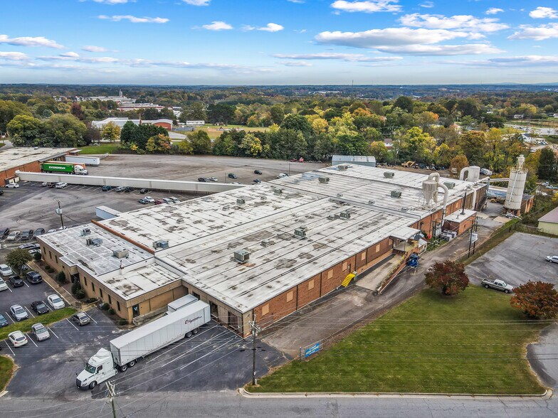 Primary Photo Of 207 20th St SE, Hickory Warehouse For Sale
