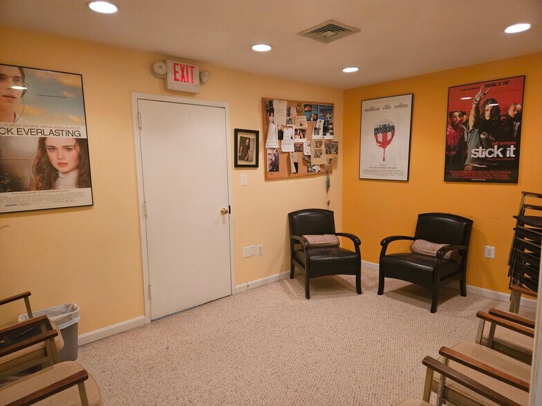 More Photos Of 124 E Broad St, Falls Church Office For Sale