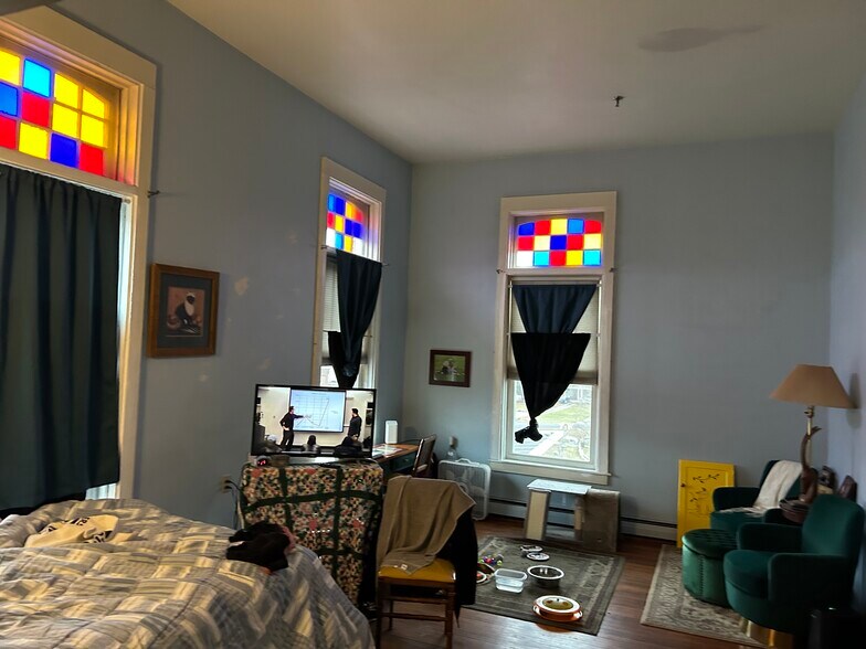 More Photos Of 85-87 Main St, Fair Haven Apartments For Sale