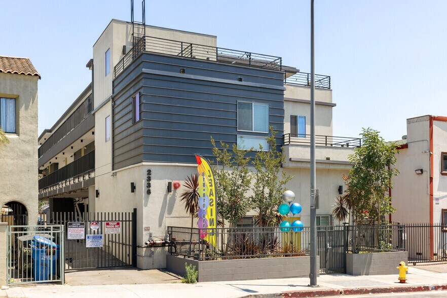 More Photos Of 2336 Crenshaw Blvd, Los Angeles Apartments For Sale