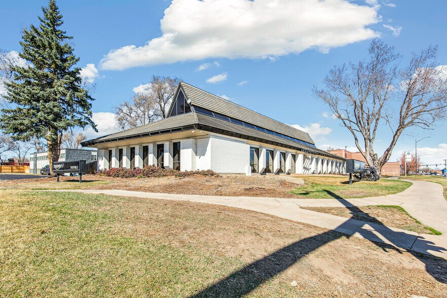 More Photos Of 1435 Wadsworth Blvd, Lakewood Storefront For Sale