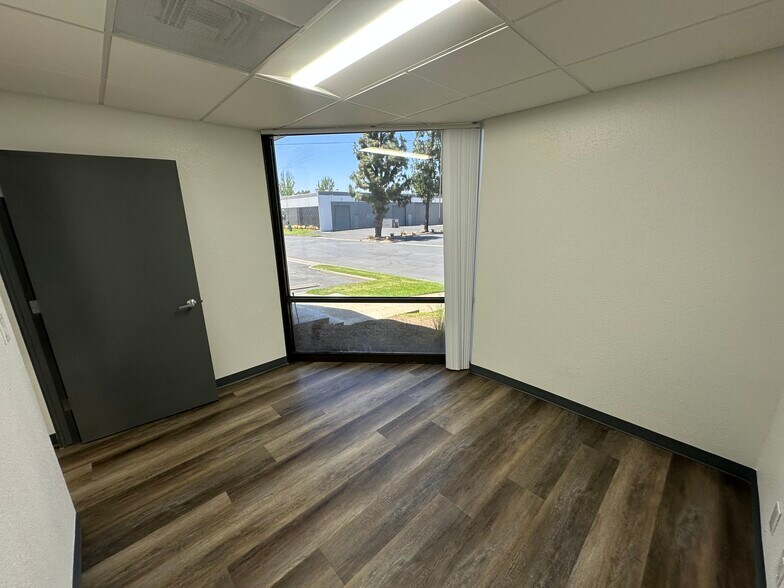 More Photos Of 4010 N Palm St, Fullerton Unknown For Lease