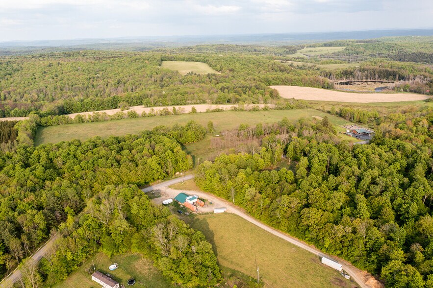 More Photos Of 1364 County Highway 12 rd, Mount Vision Storefront For Sale