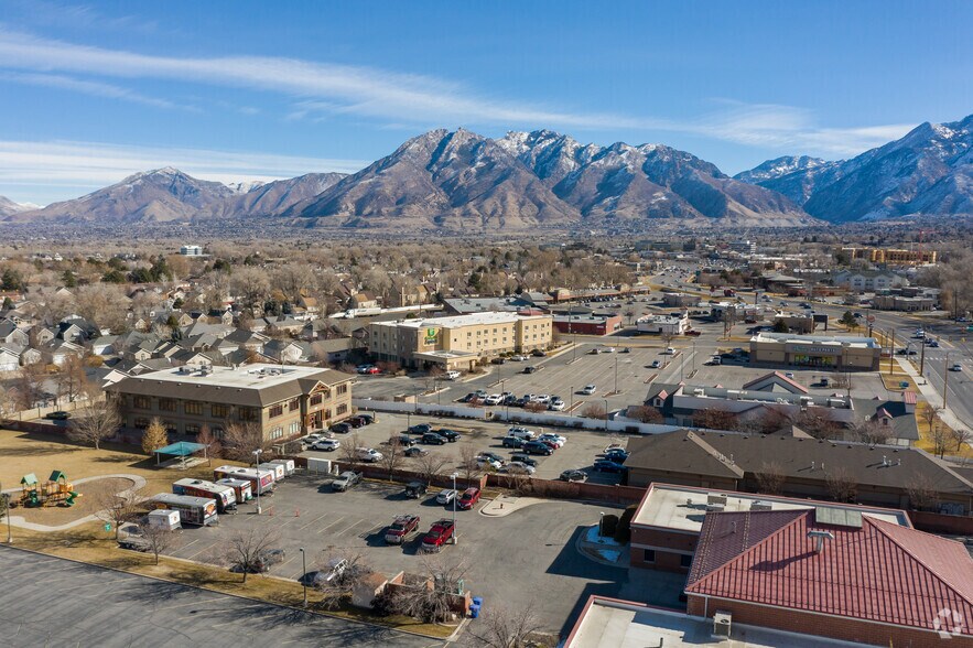 More Photos Of 623 E Fort Union Blvd, Midvale Medical For Sale