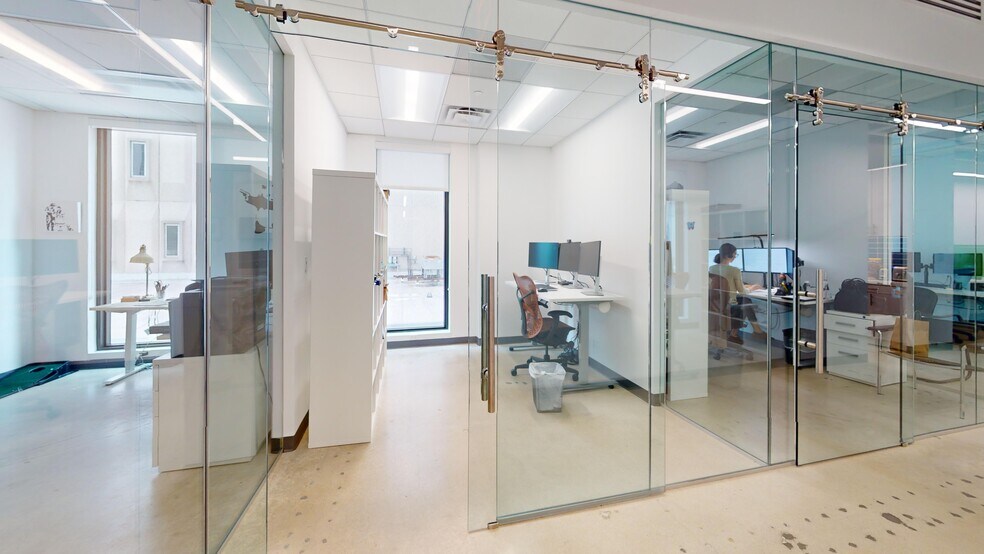 More Photos Of 66-68 W Flagler St, Miami Loft Creative Space For Lease