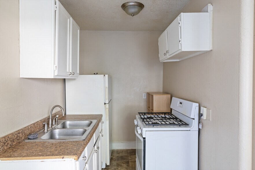 More Photos Of 3820 Walnut St, Kansas City Apartments For Sale