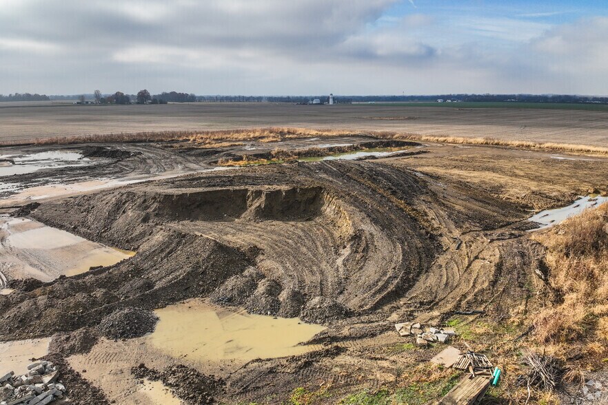 More Photos Of Rickenbacker South, Lockbourne Land For Sale