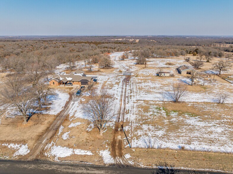 More Photos Of 335752 E 980 Rd, Wellston Land For Sale