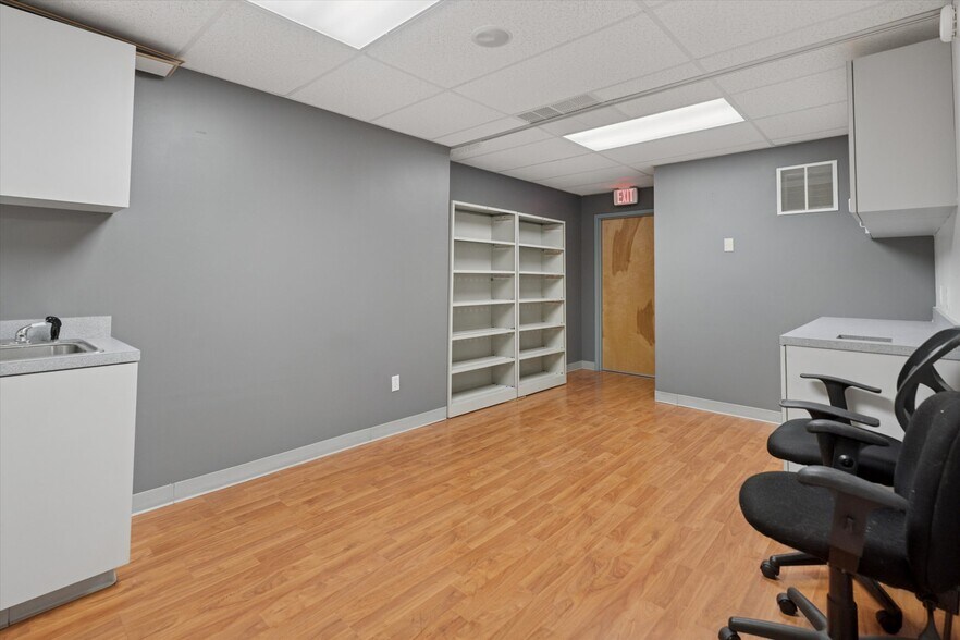 More Photos Of 101 Progress Dr, Doylestown Medical For Lease