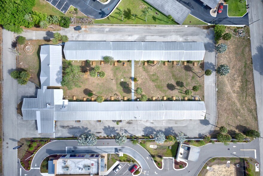 More Photos Of 517 Us-27, Lake Placid Assisted Living For Sale