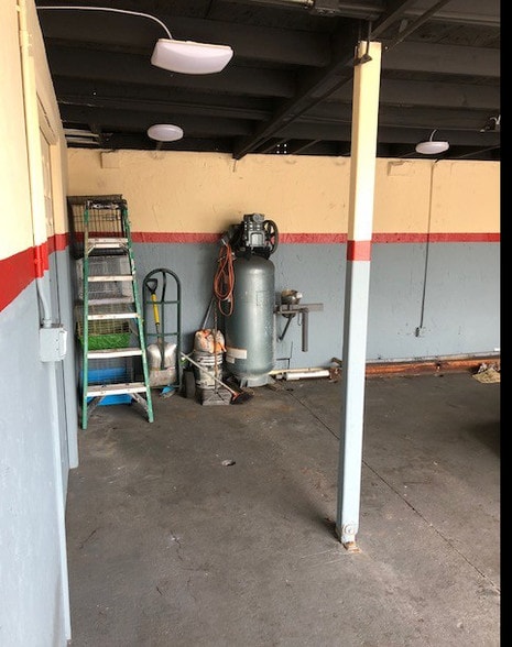 More Photos Of 1235-1349 NW 54th St, Miami Storefront Retail Office For Lease