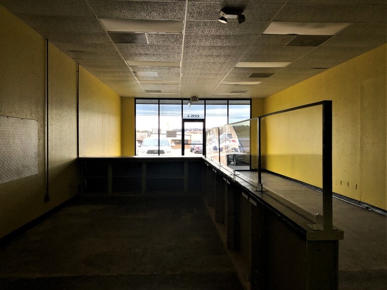 More Photos Of 2213-2217 Fayetteville Rd, Van Buren Storefront For Lease