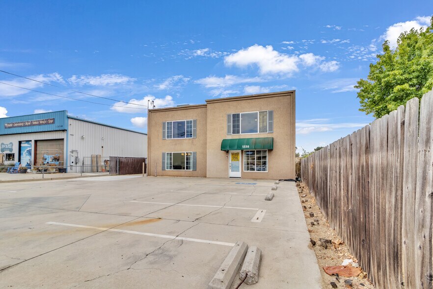 More Photos Of 1338 D St, Ramona Office For Sale