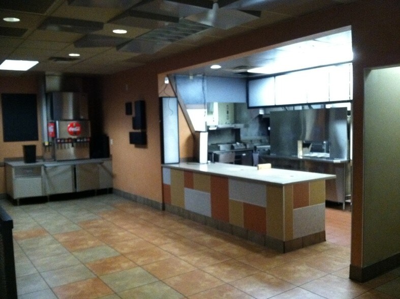More Photos Of 3020 E 29th Ave, Spokane Restaurant For Lease