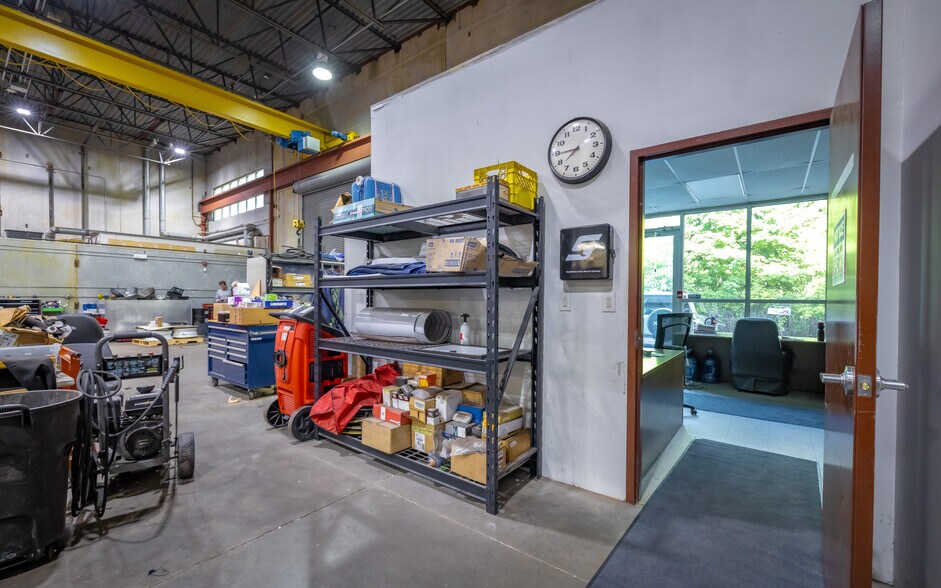 More Photos Of 19429 54th Ave, Surrey Warehouse For Sale