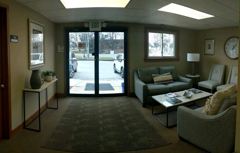 More Photos Of 2035 Hogback Rd, Ann Arbor Medical For Lease