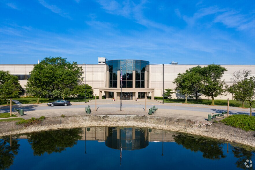 More Photos Of 11535 S Central Ave, Alsip Warehouse For Lease