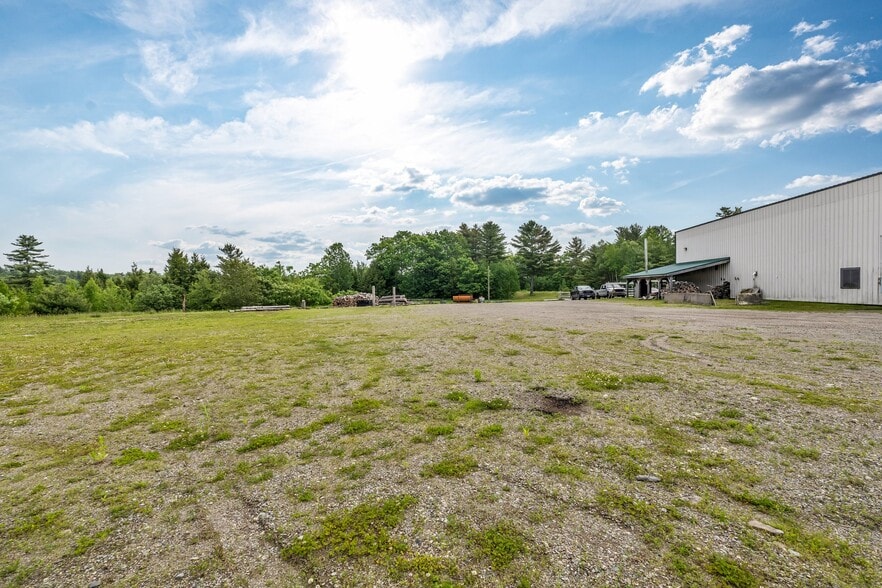 More Photos Of 163 Main Rd N, Frankfort Warehouse For Sale