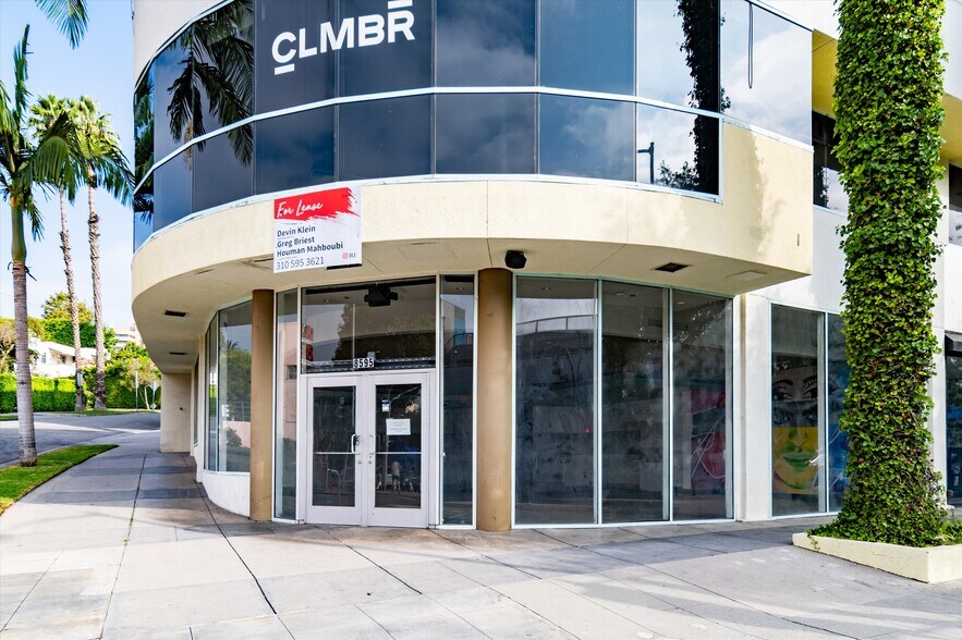 More Photos Of 8585-8599 Santa Monica Blvd, West Hollywood Hotel For Lease