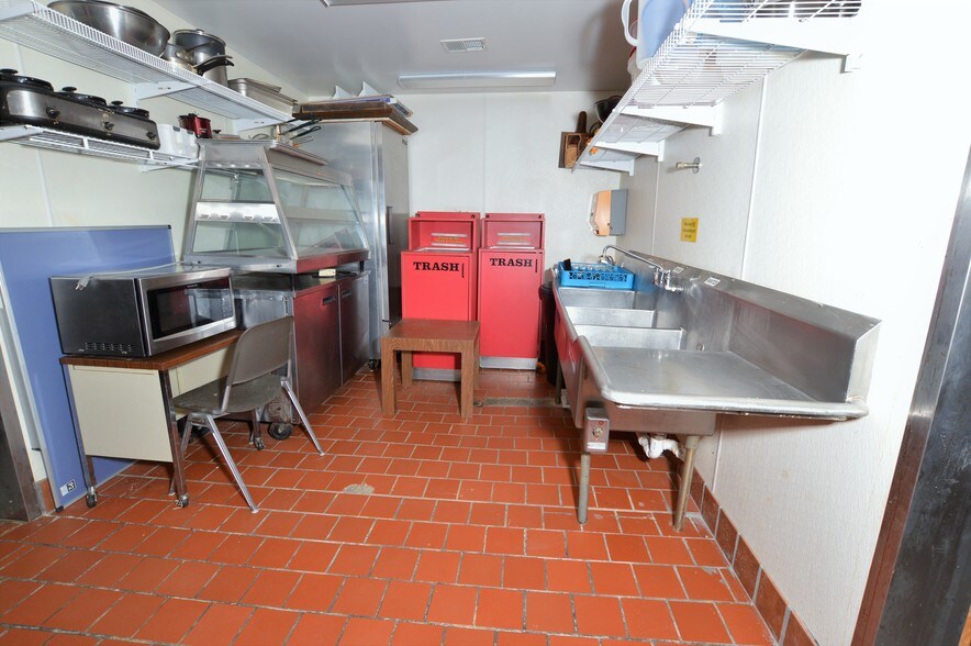 More Photos Of 356 Highway 54, Montevallo Restaurant For Sale