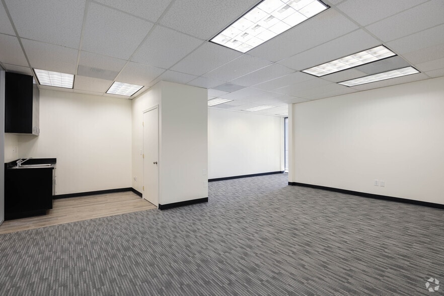 More Photos Of 30012 Ivy Glenn Dr, Laguna Niguel Office For Lease