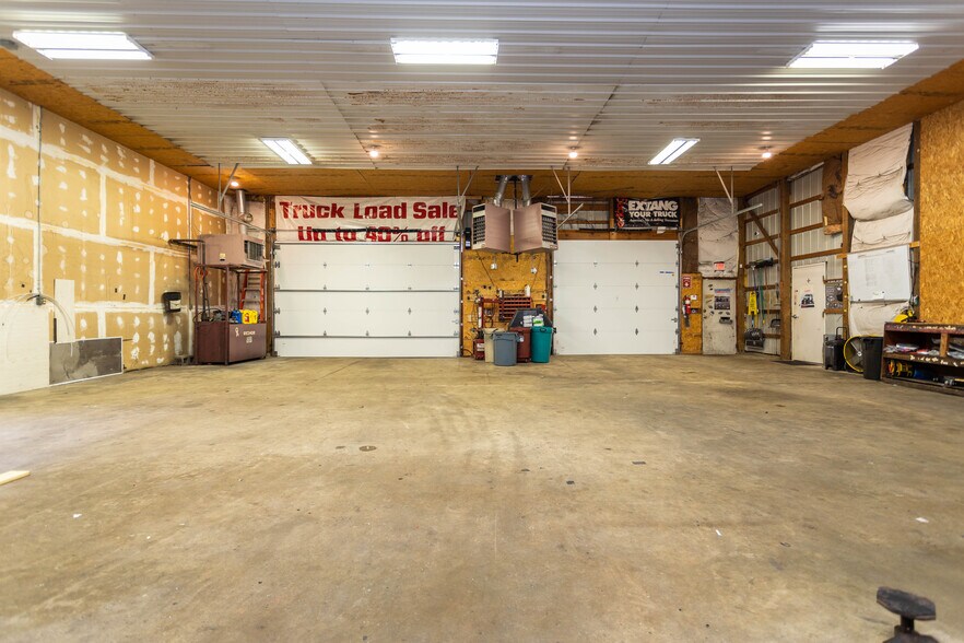 More Photos Of 1970 Us-68 N, Xenia Freestanding For Lease