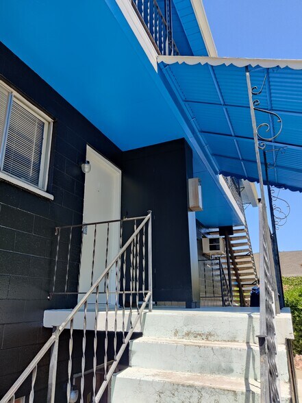 More Photos Of 350 Wonder St, Reno Apartments For Sale