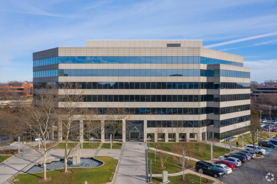 More Photos Of 2273 Research Blvd, Rockville Office For Lease