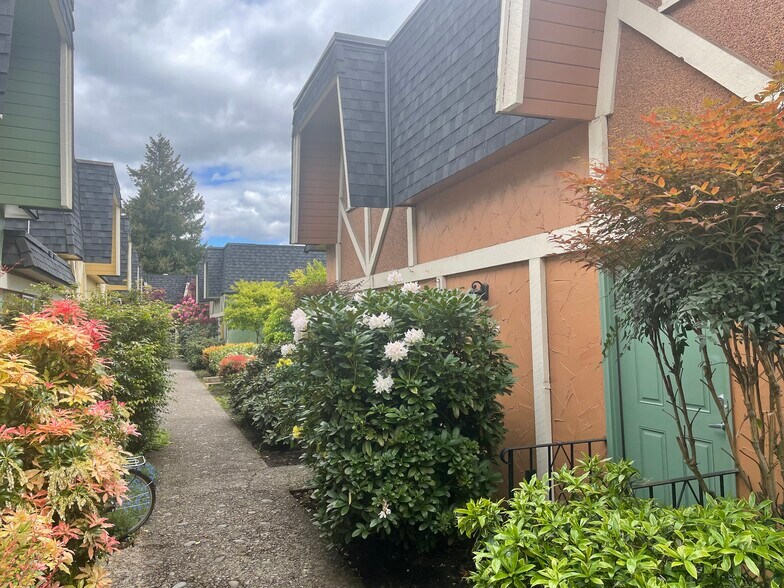 More Photos Of 540 Polk St, Eugene Apartments For Sale