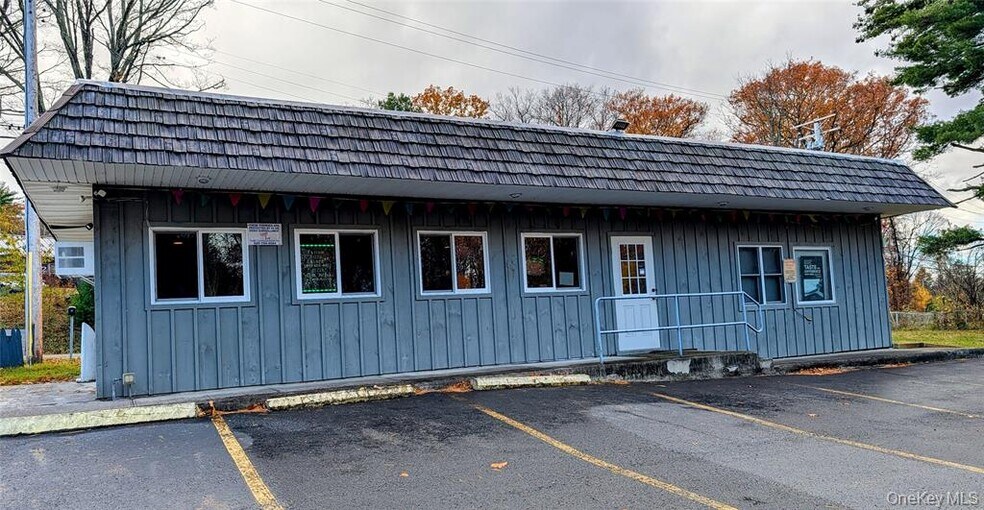 More Photos Of 5981 Route 44/55, Kerhonkson Storefront Retail Residential For Sale