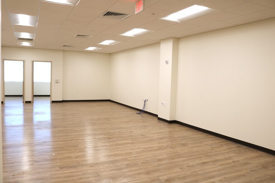 More Photos Of 625 6th Ave S, Saint Petersburg Medical For Sale