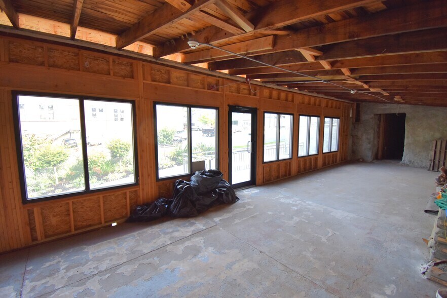 More Photos Of 701 Northampton St, Easton General Retail For Sale