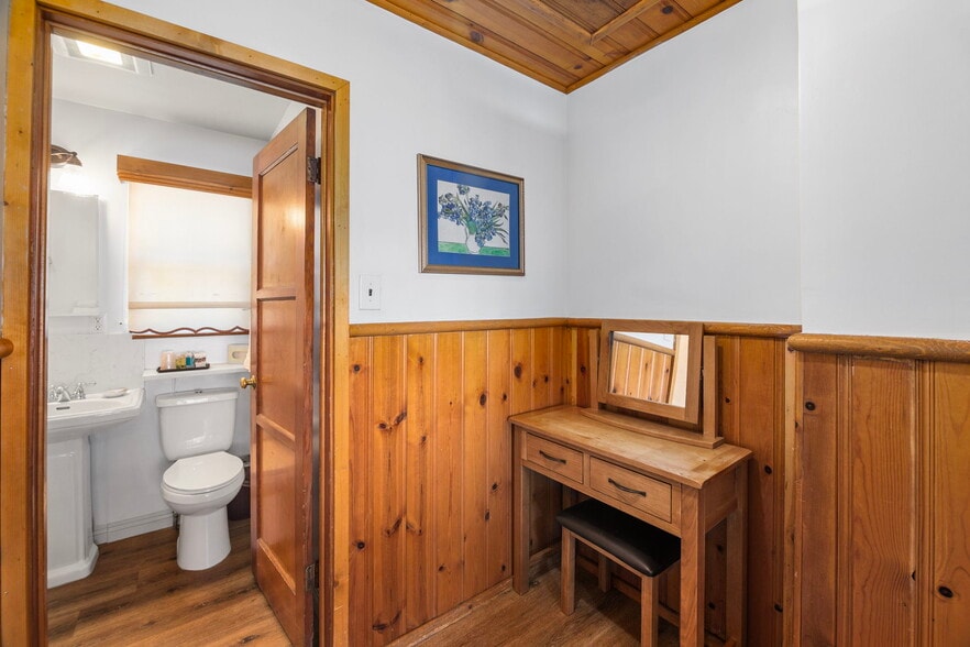 More Photos Of 39756 Big Bear Blvd, Big Bear Lake Hotel For Sale