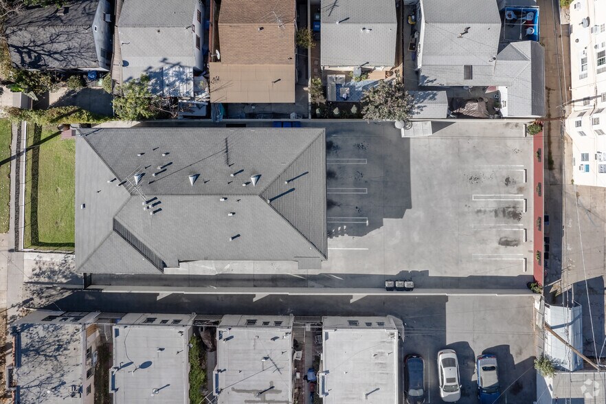 More Photos Of 4071 Melrose Ave, Los Angeles Apartments For Sale